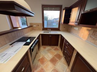 Eladó 160 m²-escsaládi ház Vecsés, Vecsés: 139'900'000 Ft