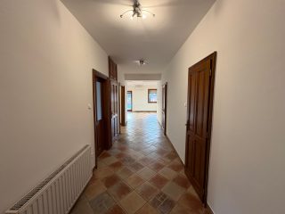 Eladó 160 m²-escsaládi ház Vecsés, Vecsés: 139'900'000 Ft