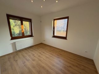 Eladó 160 m²-escsaládi ház Vecsés, Vecsés: 139'900'000 Ft