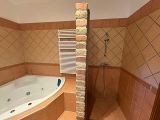 Eladó 160 m²-escsaládi ház Vecsés, Vecsés: 139'900'000 Ft