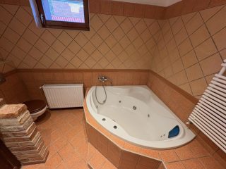 Eladó 160 m²-escsaládi ház Vecsés, Vecsés: 139'900'000 Ft