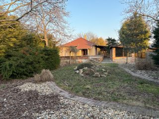 Eladó 160 m²-escsaládi ház Vecsés, Vecsés: 139'900'000 Ft