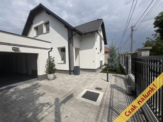 Eladó 207 m²-escsaládi ház Vecsés, Vecsés: 219'000'000 Ft