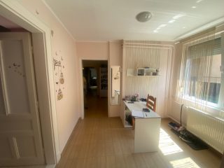 Eladó 187 m²-escsaládi ház Vecsés, Vecsés utca: 169'900'000 Ft