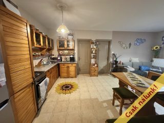 Eladó 43 m²-estársasházi lakás Vecsés, Wass Albert utca: 66'900'000 Ft