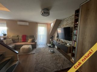 Eladó 75 m²-estársasházi lakás Velence, Babák rózskertje utca: 75'000'000 Ft