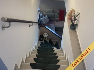 Eladó 75 m²-estársasházi lakás Velence, Babák rózskertje utca: 75'000'000 Ft