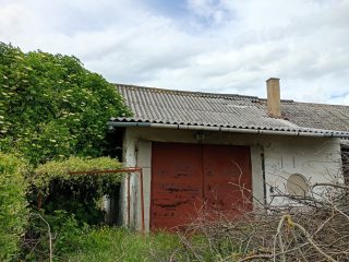 Eladó 135 m²-escsaládi ház Velence, Határ utca: 70'000'000 Ft