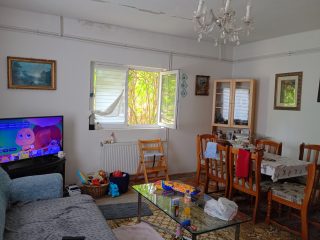 Eladó 135 m²-escsaládi ház Velence, Határ utca: 70'000'000 Ft