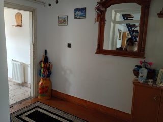 Eladó 135 m²-escsaládi ház Velence, Határ utca: 70'000'000 Ft
