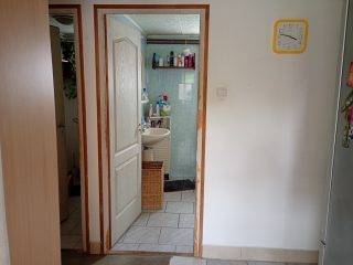 Eladó 135 m²-escsaládi ház Velence, Határ utca: 70'000'000 Ft