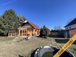 Eladó 146 m²-escsaládi ház Velence, Mandula utca: 95'000'000 Ft