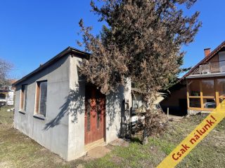 Eladó 146 m²-escsaládi ház Velence, Mandula utca: 95'000'000 Ft