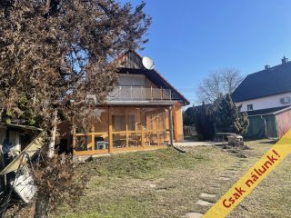 Eladó 146 m²-escsaládi ház Velence, Mandula utca: 95'000'000 Ft