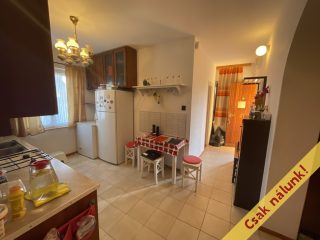 Eladó 146 m²-escsaládi ház Velence, Mandula utca: 95'000'000 Ft