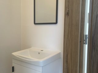 Eladó 91 m²-esikerház Velence, Tájékoztató utca: 120'000'000 Ft