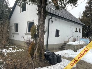 Eladó 100 m²-escsaládi ház Velence, Újtelepi utca: 75'000'000 Ft