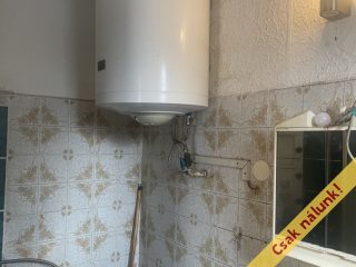 Eladó 100 m²-escsaládi ház Velence, Újtelepi utca: 75'000'000 Ft