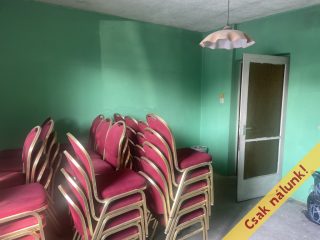 Eladó 100 m²-escsaládi ház Velence, Újtelepi utca: 75'000'000 Ft