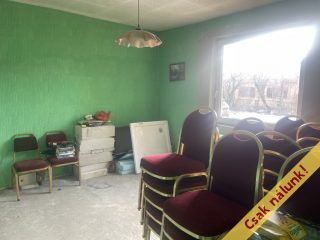 Eladó 100 m²-escsaládi ház Velence, Újtelepi utca: 75'000'000 Ft