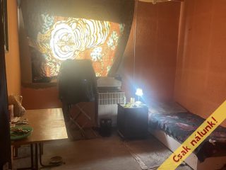 Eladó 100 m²-escsaládi ház Velence, Újtelepi utca: 75'000'000 Ft