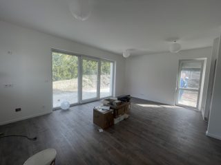 Eladó 83 m²-esikerház Velence, Újtelepi utca: 120'000'000 Ft