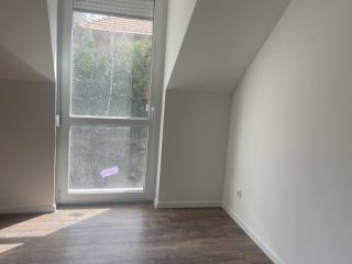 Eladó 83 m²-esikerház Velence, Újtelepi utca: 120'000'000 Ft