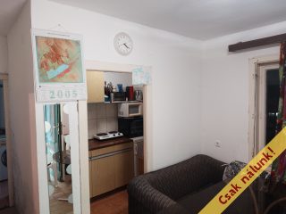 Eladó 38 m²-esüdülő Velence (Velence) , Balatoni út: 24'000'000 Ft