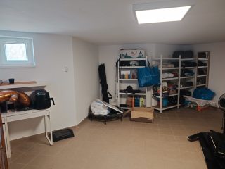 Eladó 150 m²-escsaládi ház Velence (Velence) , Bogrács utca: 139'000'000 Ft