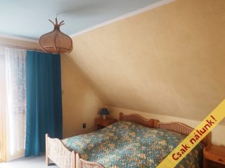 Eladó 135 m²-escsaládi ház Velence (Velence) , Kemping utca: 89'900'000 Ft