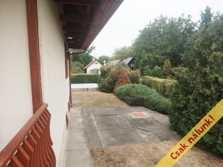 Eladó 135 m²-escsaládi ház Velence (Velence) , Kemping utca: 89'900'000 Ft