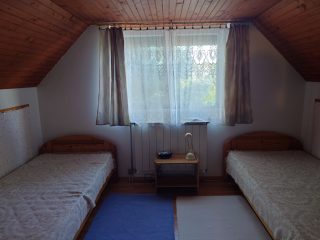 Eladó 176 m²-escsaládi ház Velence (Velence) , Tünde utca: 198'000'000 Ft