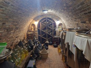 Eladó 176 m²-escsaládi ház Velence (Velence) , Tünde utca: 198'000'000 Ft