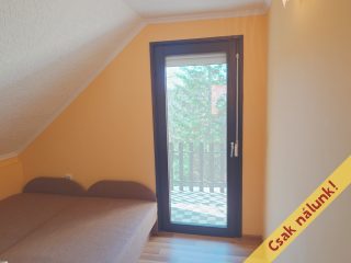 Eladó 50 m²-esüdülő Velence (Velence) , VI utca: 49'900'000 Ft