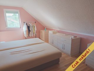 Eladó 50 m²-esüdülő Velence (Velence) , VI utca: 49'900'000 Ft