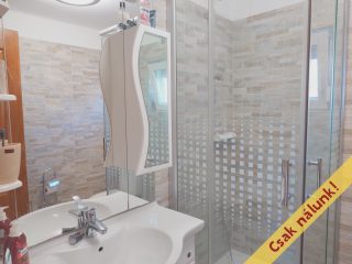 Eladó 50 m²-esüdülő Velence (Velence) , VI utca: 49'900'000 Ft