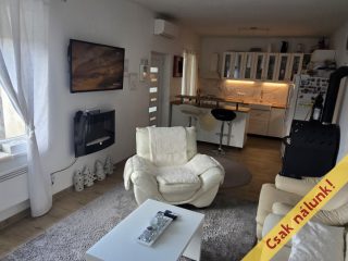 Eladó 120 m²-escsaládi ház Veresegyház, Csokonai utca: 139'900'000 Ft