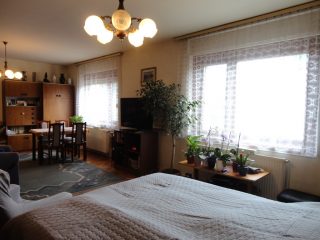 Eladó 130 m²-escsaládi ház Veresegyház, Fenyves utca: 109'900'000 Ft