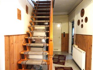 Eladó 130 m²-escsaládi ház Veresegyház, Fenyves utca: 109'900'000 Ft