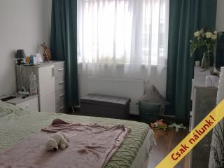 Eladó 55 m²-estársasházi lakás Veresegyház, Gyermekliget utca: 81'900'000 Ft