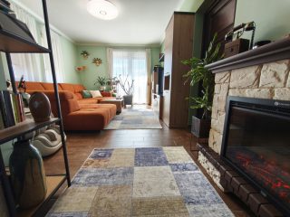 Eladó 140 m²-escsaládi ház Veresegyház, Öreghegy: 149'900'000 Ft