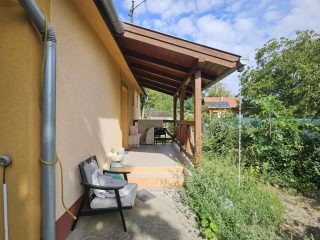Eladó 160 m²-escsaládi ház Veresegyház, Patak utca: 113'000'000 Ft