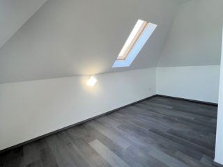 Eladó 160 m²-escsaládi ház Veresegyház, Salamon utca: 119'900'000 Ft