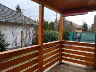 Eladó 52 m²-escsaládi ház Veresegyház, Tópart: 65'500'000 Ft