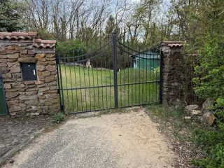 Eladó 1030 m²-estelek Veresegyház, Zivatar utca: 82'000'000 Ft