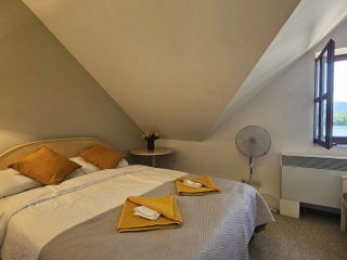 Eladó 848 m²-escsaládi ház Verőce, Árpád út: 415'000'000 Ft