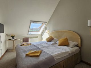 Eladó 848 m²-escsaládi ház Verőce, Árpád út: 415'000'000 Ft