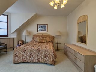 Eladó 935 m²-esvendéglátó egység utcai bejárattal Verőce, Árpád út: 415'000'000 Ft