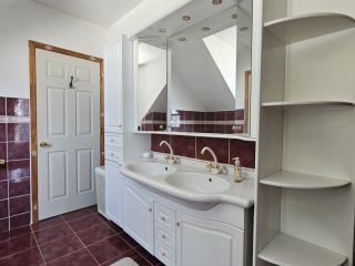 Eladó 935 m²-esvendéglátó egység utcai bejárattal Verőce, Árpád út: 415'000'000 Ft