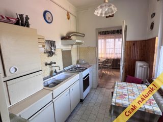 Eladó 90 m²-escsaládi ház Verőce, Karinthy F utca: 99'000'000 Ft